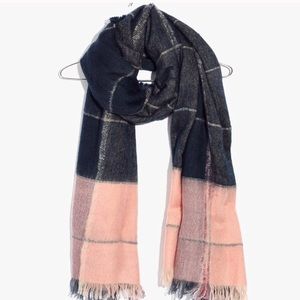 NWT MADEWELL SCARF🧣